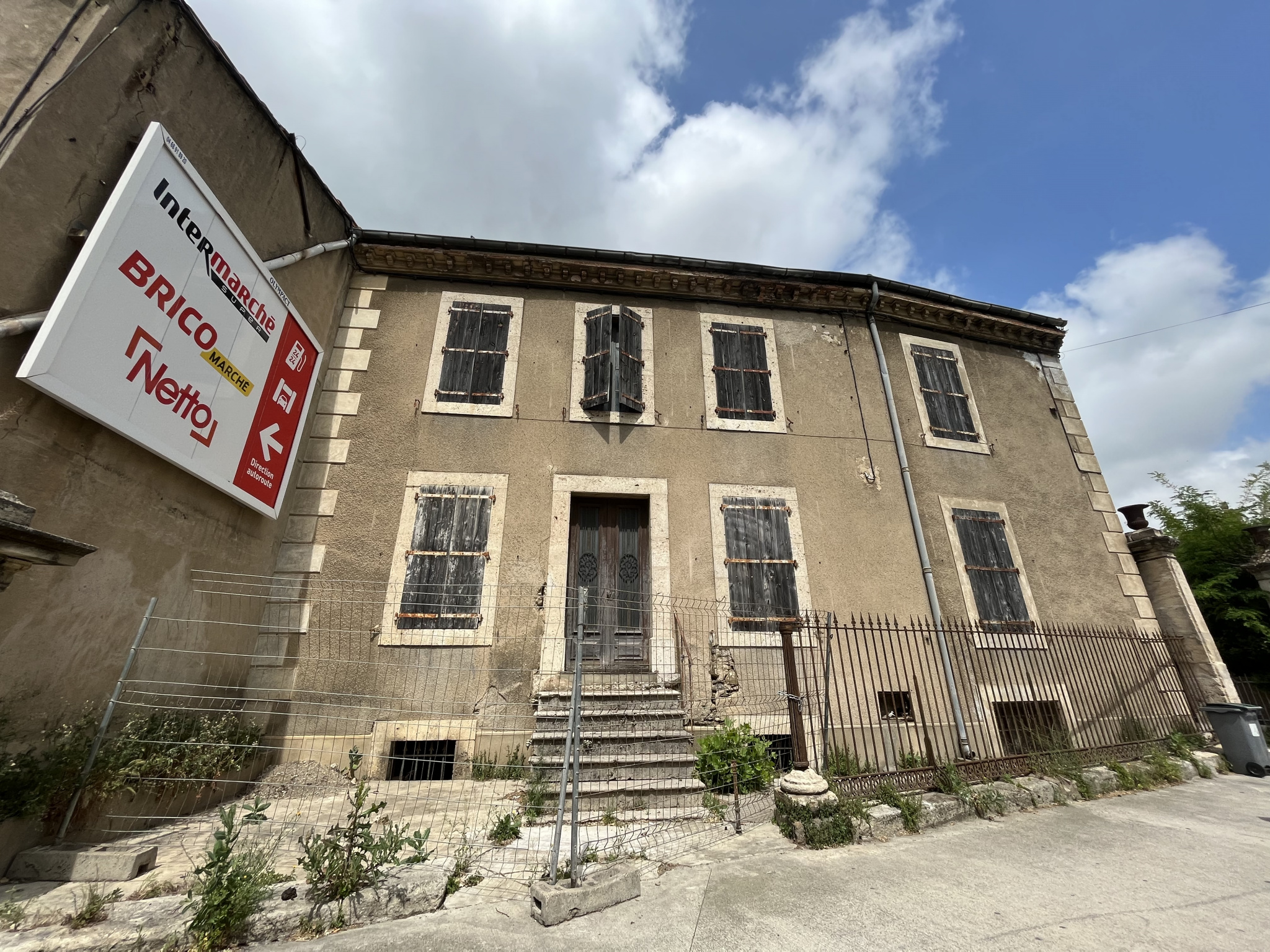 Bureaux Lézignan-Corbières 1200€ Grimois Immobilier